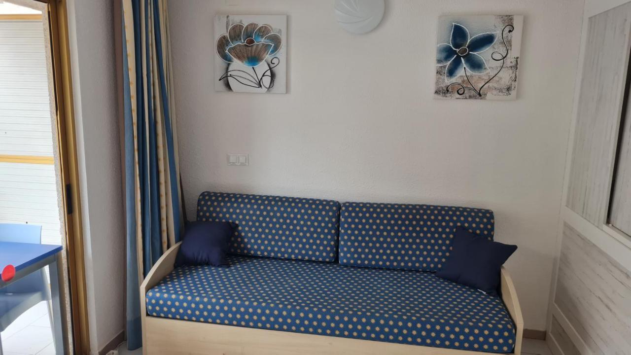 Bonito Apartamento Con Piscina Salou Kültér fotó